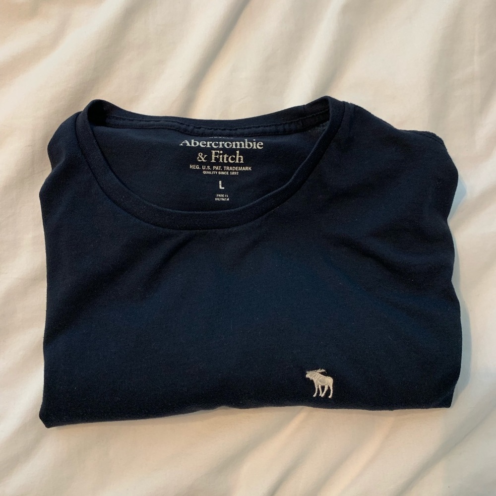 Abercrombie & Fitch tee